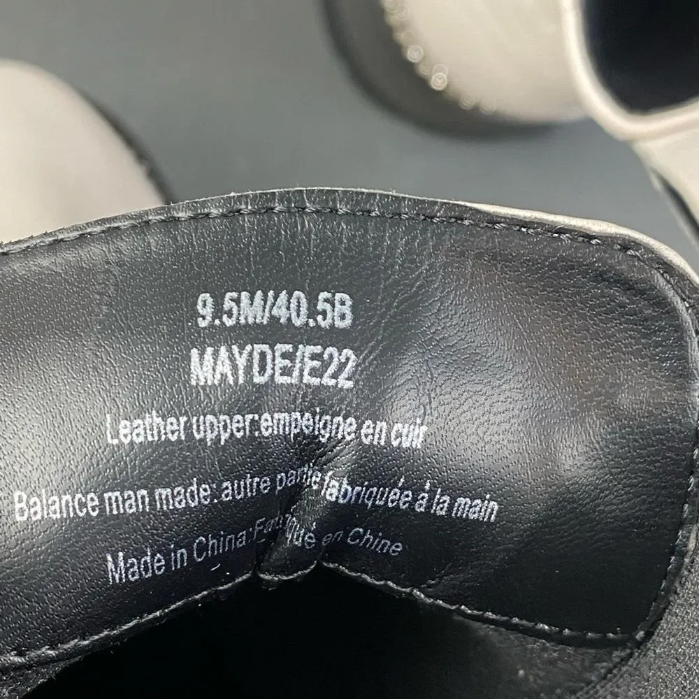 Karl Lagerfeld Paris Women's Classic Mayde Leather Lug-Sole Ankle Boot size  9.5 - Picture 11 of 11